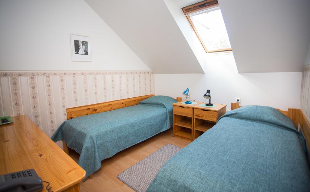 Katariina Guesthouse Rakvere Bagian luar foto