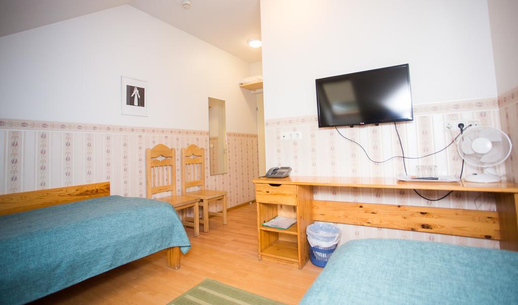 Katariina Guesthouse Rakvere Bagian luar foto