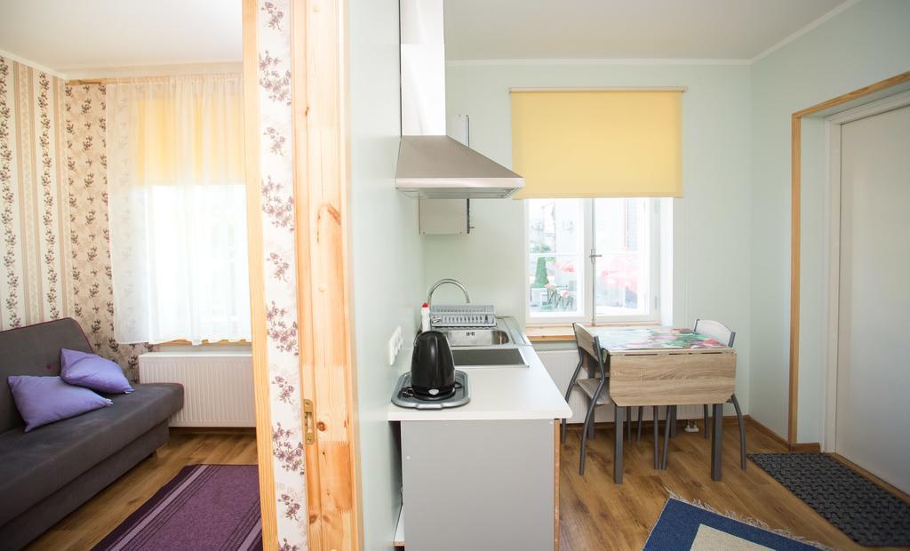 Katariina Guesthouse Rakvere Bagian luar foto