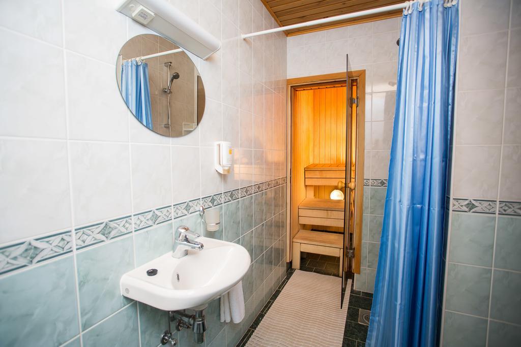 Katariina Guesthouse Rakvere Bagian luar foto