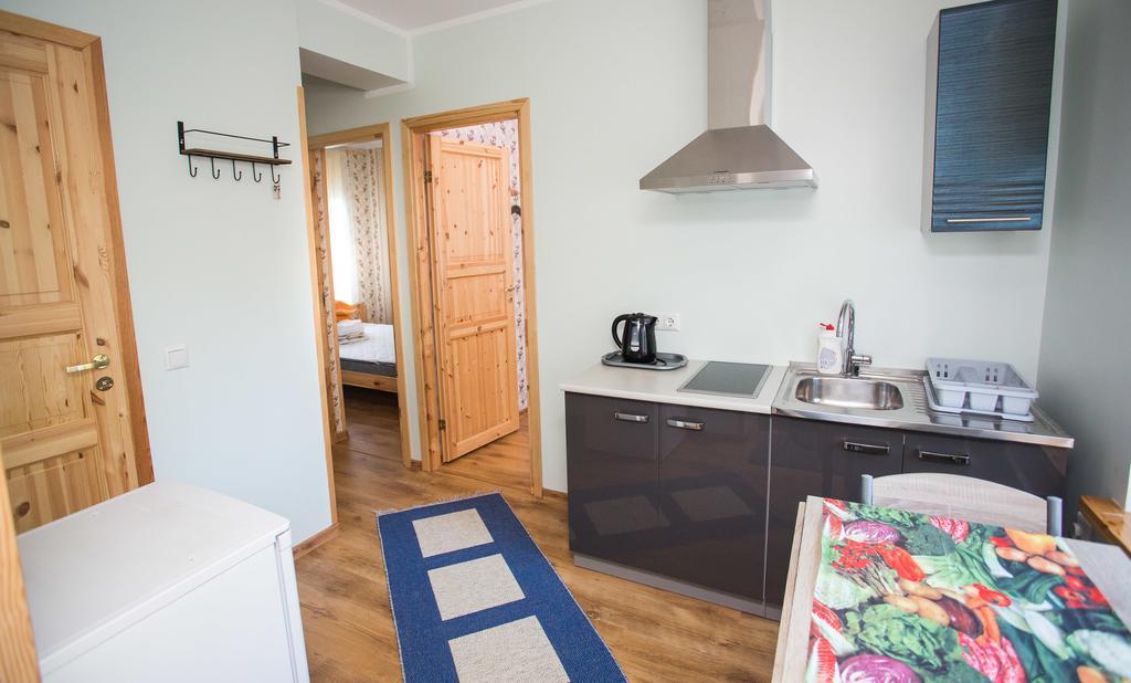 Katariina Guesthouse Rakvere Bagian luar foto