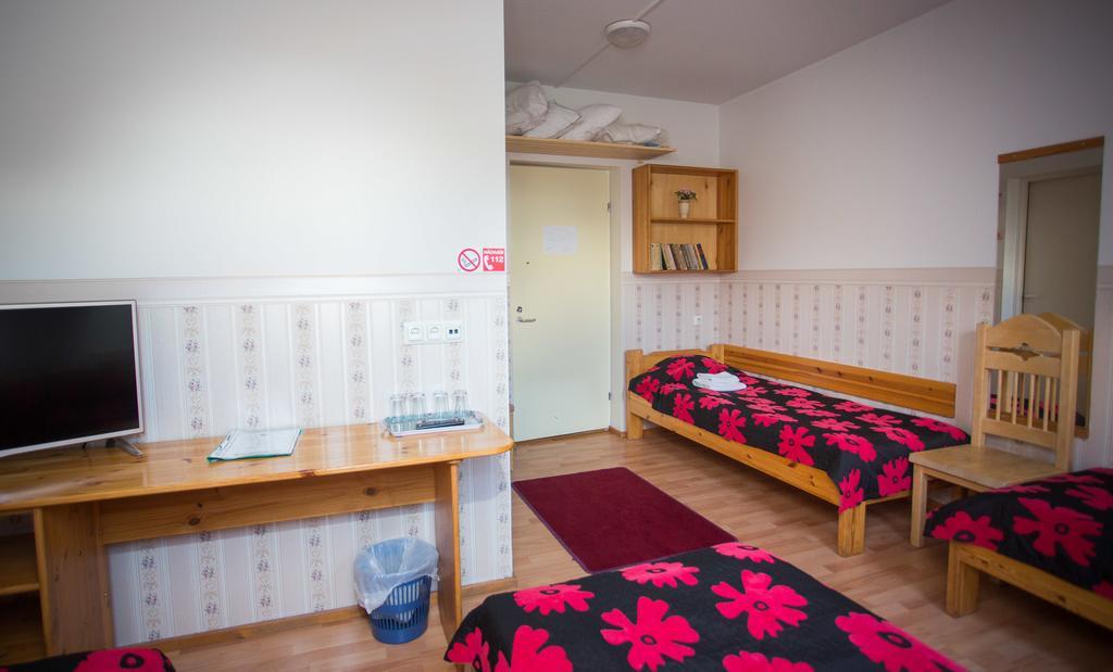 Katariina Guesthouse Rakvere Bagian luar foto
