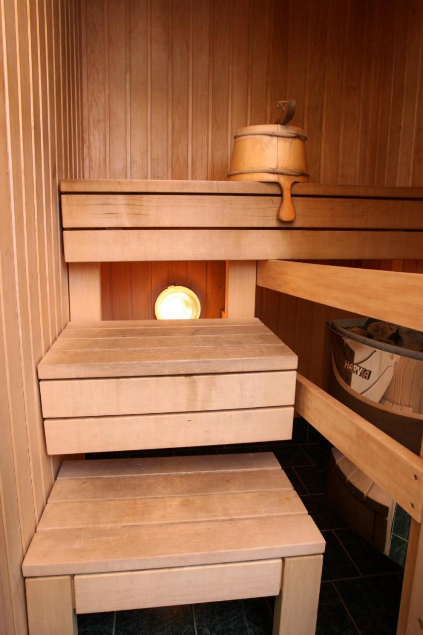 Katariina Guesthouse Rakvere Bagian luar foto